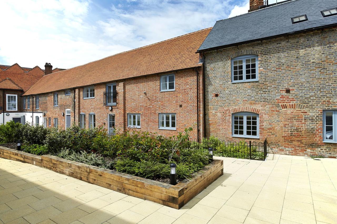 Brewery House By Viridian Apartments Newbury  Exterior photo